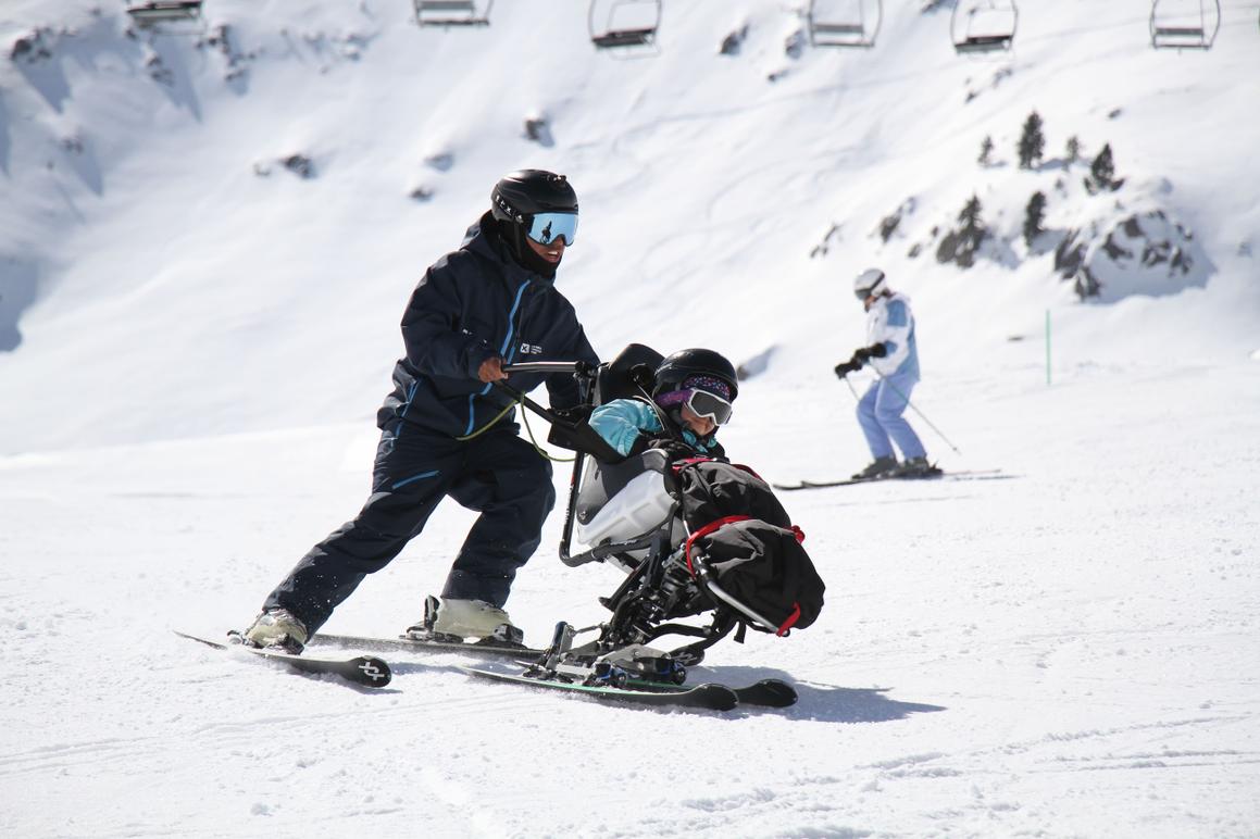 Esquí adaptat durant la Setmana a la Neu