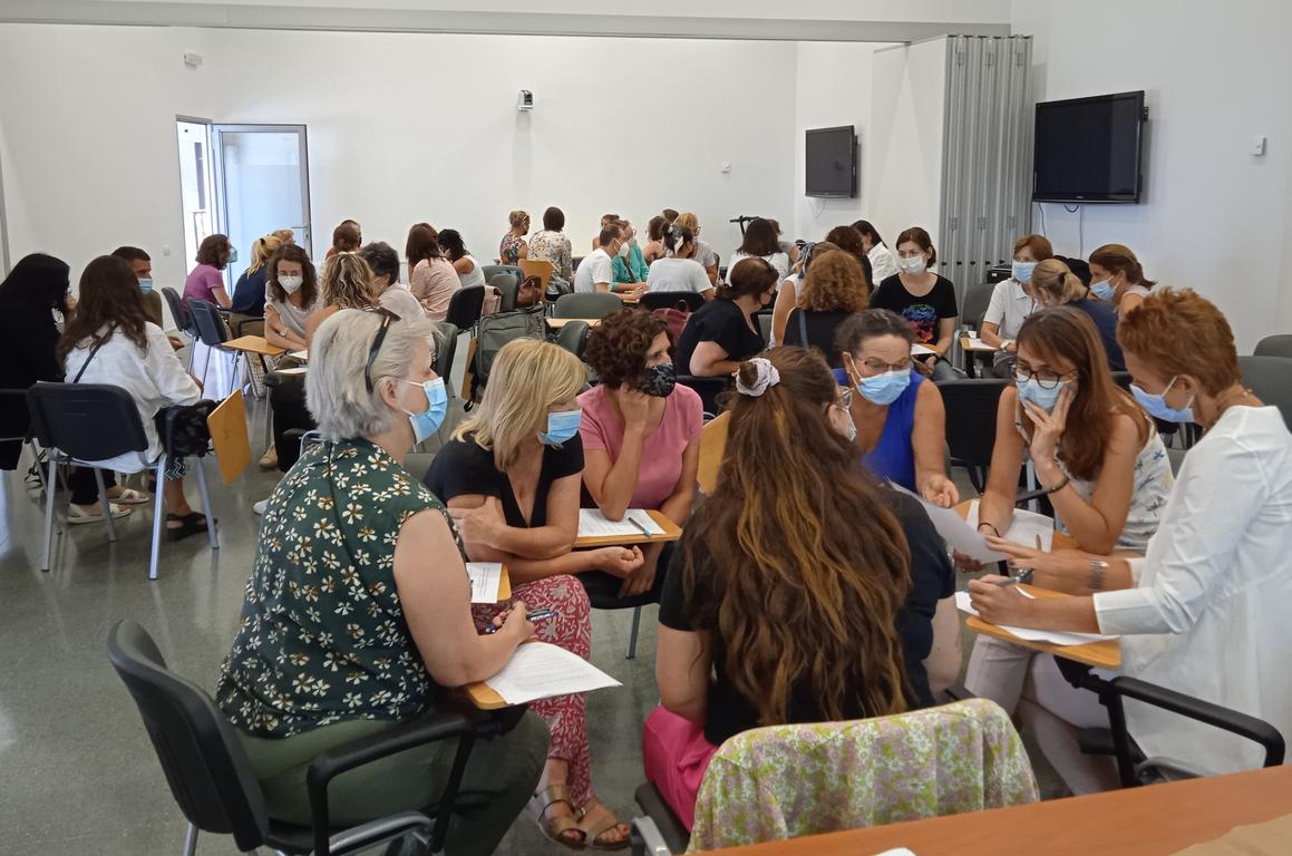 Dinámica de grupo durante el curso de formación de voluntariado de la Fundación Villavecchia
