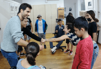 Actividad del grupo "No estás sol@" en la sede de la Fundación