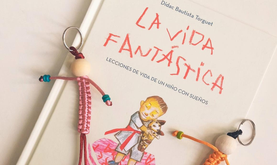 "La vida fantástica" y los llaveros creados por Dídac