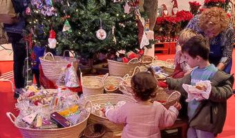 En el mercado de Navidad hay productos para todas las edades