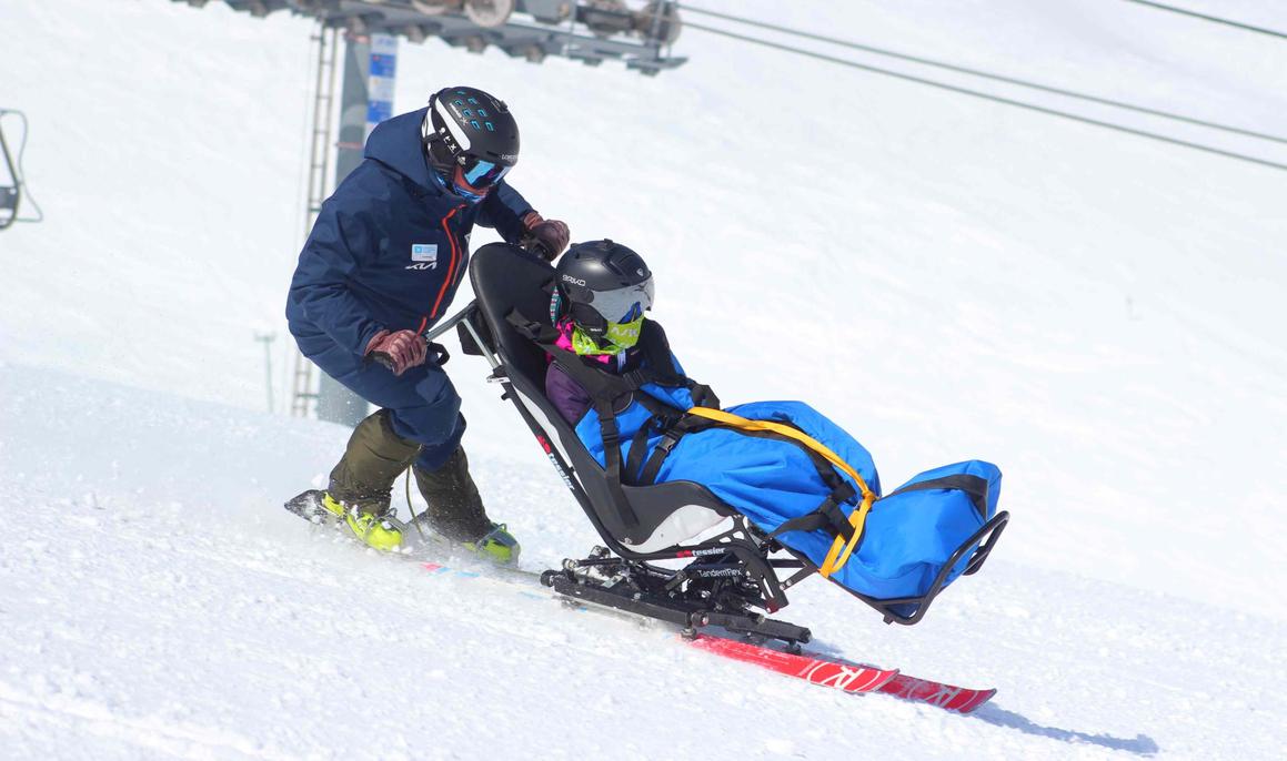 Hem gaudit d'activitats d'esquí adaptat a Grandvalira
